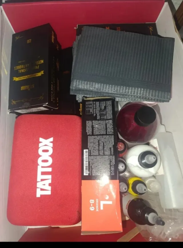 kit de tatuajes