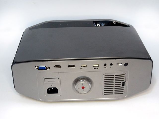 Proyector Vamvo Nativo 1080p Full HD 7000 Lux