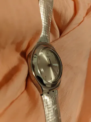 Reloj Swatch Irony Plata