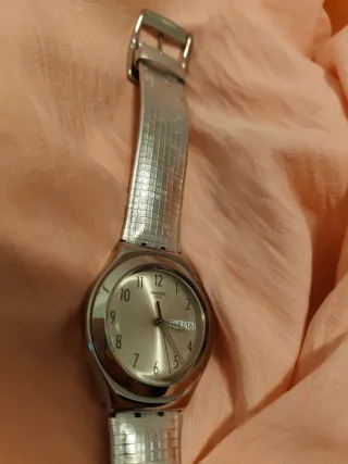 Reloj Swatch Irony Plata