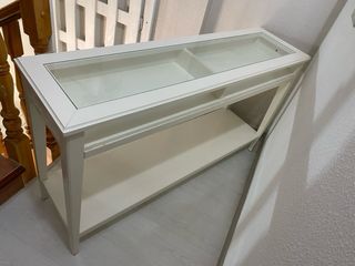 Mesa consola blanca y cristal ikea liatorp 133X37