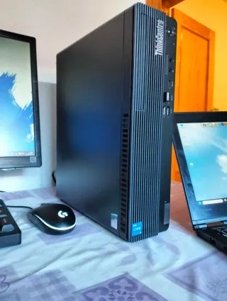 Computer Lenovo Thinkcentre