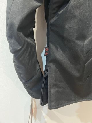 Chaqueta Moto Mujer Negra con Bordado