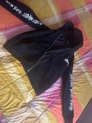 Chaqueta Negra Cremallera