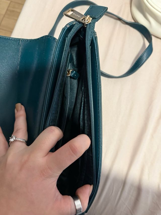 Bolso verde esmeralda de terciopelo