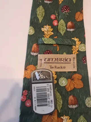 Corbata de seda con estampado otoñal