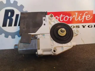 Motor elevalunas Audi A3 8P conductor