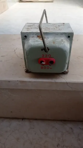 Transformador reversible 800W para 125V/220V