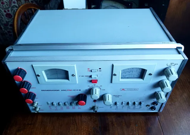 Generador AM/FM PROMAX 213 B