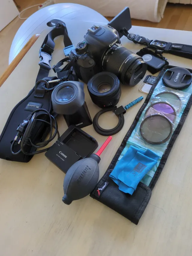 Cámara Canon EOS 600D + Lentes y Accesorios