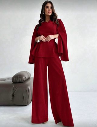 Conjunto elegante rojo mujer