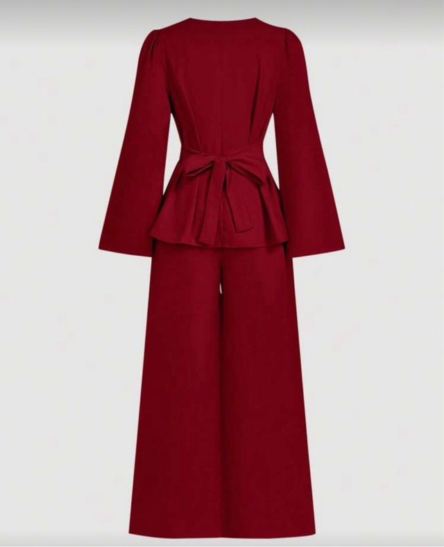 Conjunto elegante rojo mujer