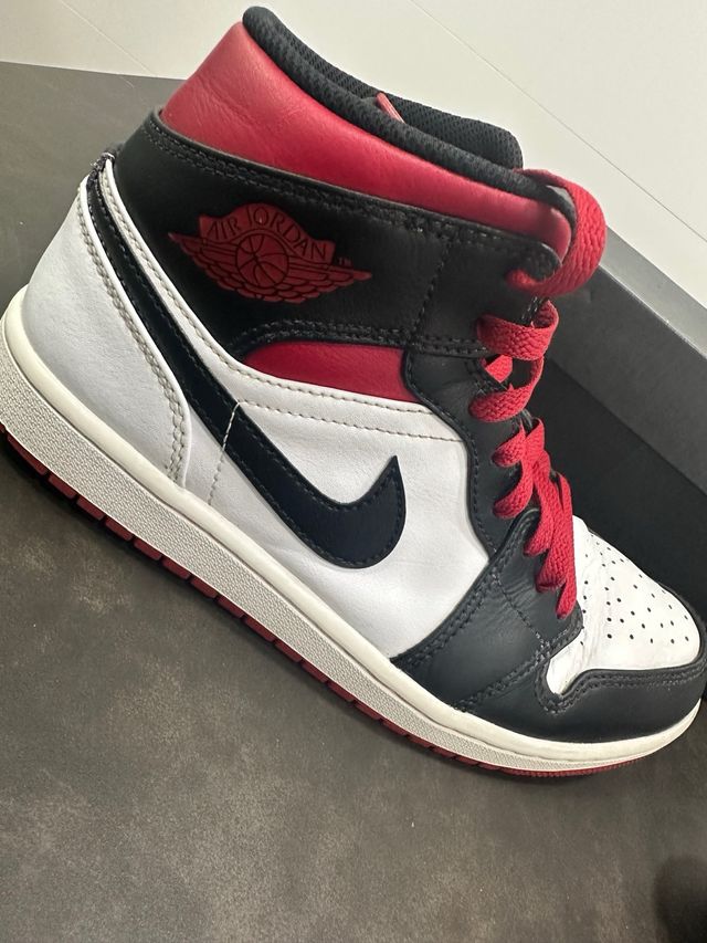 Nike Air Jordan 1 MID Deportivas