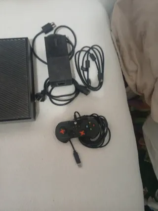 Xbox One 1TB + 180 Juegos