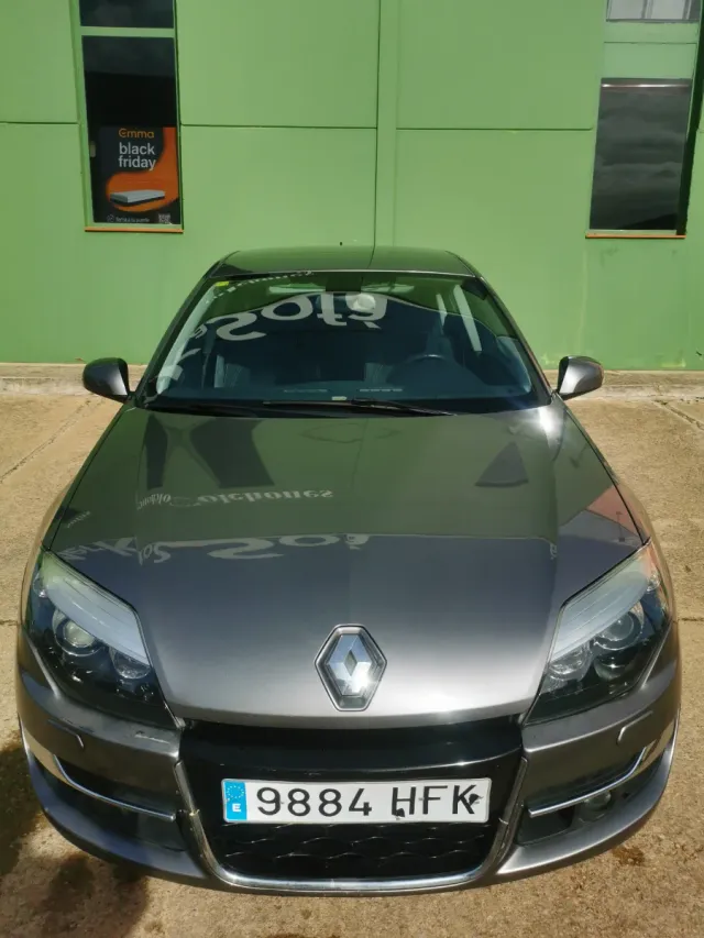 Renault Laguna 3 2.0dci 130cv 2011