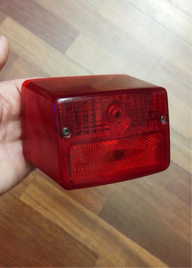 Piloto Trasero Vespino Rinder Original