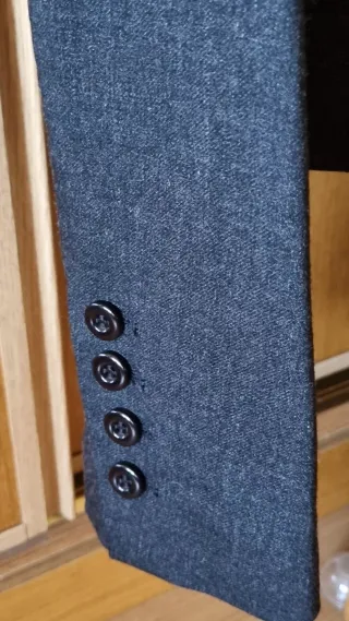 Torera gris elegante