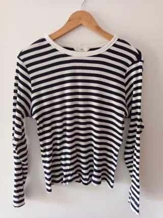 Camiseta H&M rayas azul y blanco