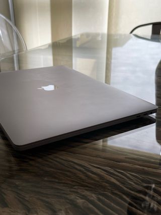 MacBook Pro 15” (2016) Gris/Plata