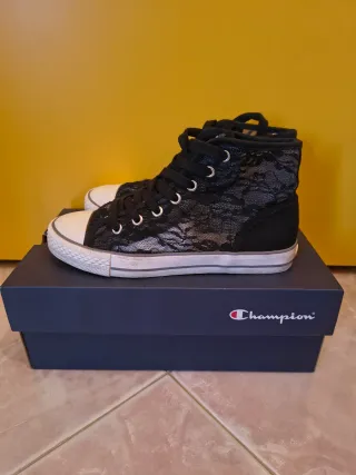 Champion in pizzo,nere,trasparenti