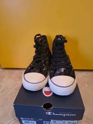 Champion in pizzo,nere,trasparenti