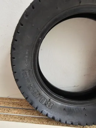 Neumático 80/65-6 patinete eléctrico