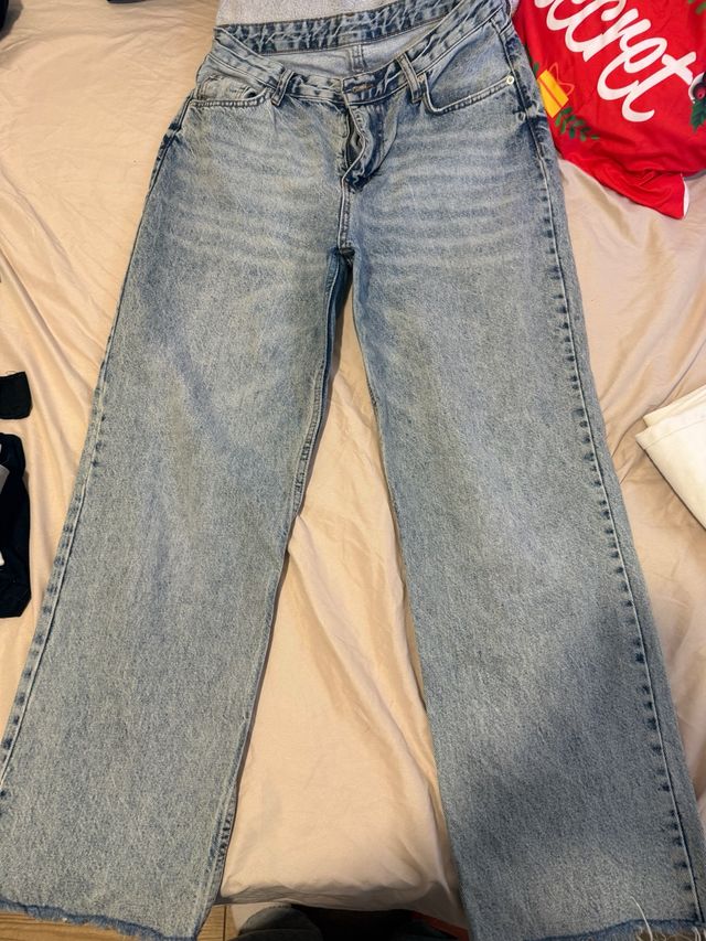 Jeans anchos tiro alto