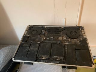 Macbook Pro 15" A1398 Piezas