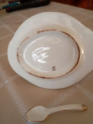 Tazze antiche decorate con coppia