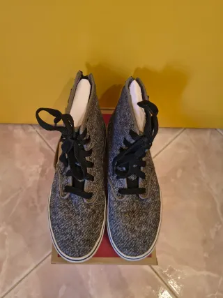 Vans grigie in tessuto con lacci e zip