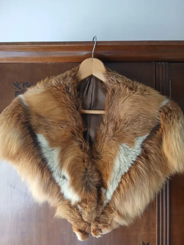 Capelina de piel de zorro