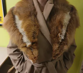 Capelina de piel de zorro