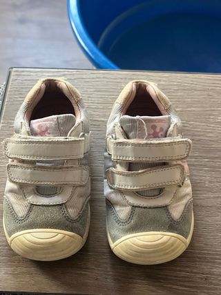 Zapatos niña rosa y blanco