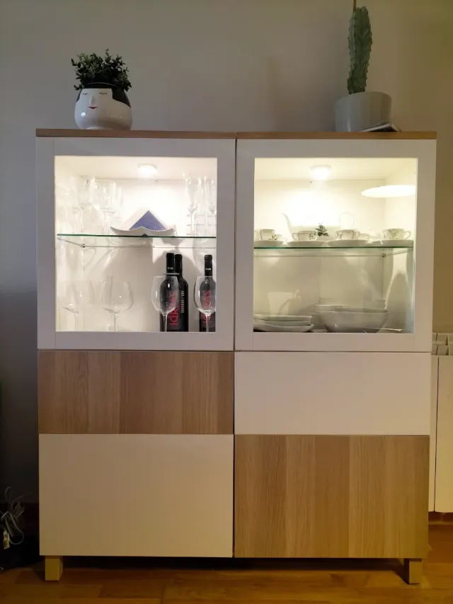 Mueble Vitrina Besta Ikea Madera y Cristal