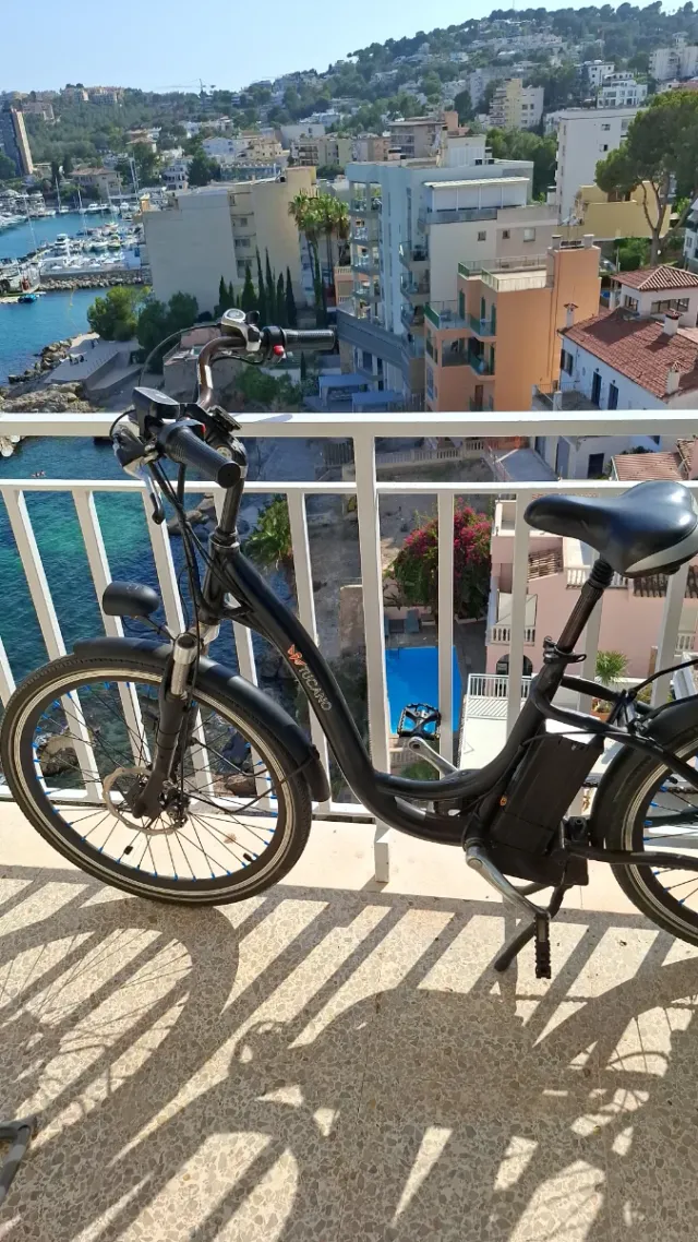 Bici Eléctrica Tucano Negra