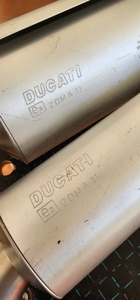 Silenciosos Ducati Monster