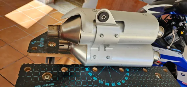 Silenciosos Ducati Monster