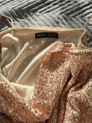 Conjunto Top Lentejuelas y Shorts Rayas