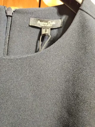 Vestido midi Masimo Dutti azul marino. Precioso