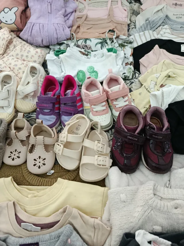 Lote Ropa Bebé 0-12 Meses + Accesorios