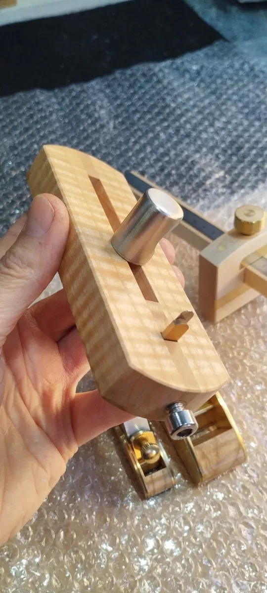 Herramientas ebanistería  luthier gramil circular