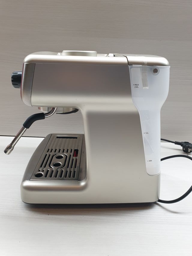 Cafetera Breville Barista Max