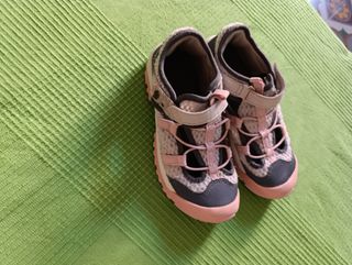 Zapatos niña T.35 gris y rosa