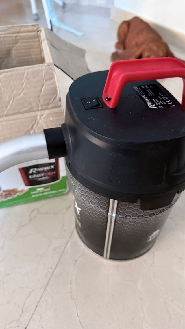 Aspirador cenizas metal/plástico