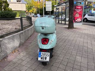 Vespa Primavera 125 2022