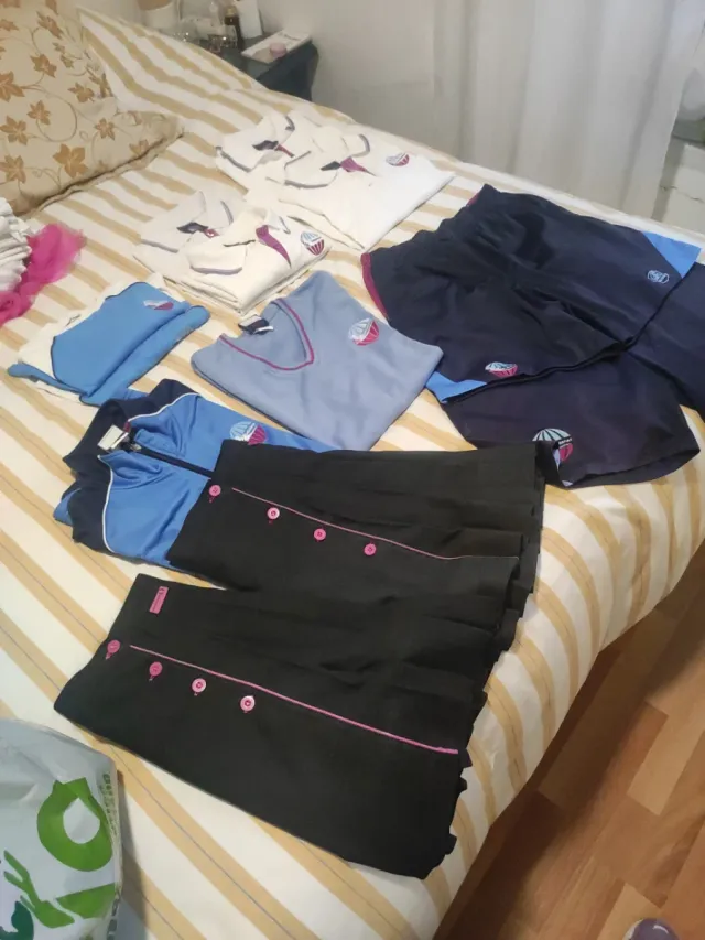 Lote Uniforme Salesianas