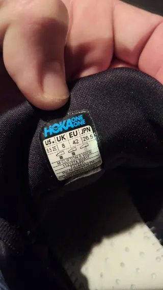 Hoka Clifton 8 Preto/Branco