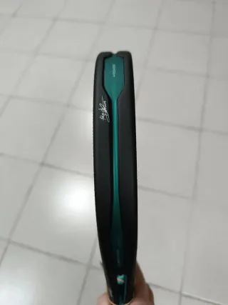 Pala Bullpadel Hack 04 Hybrid