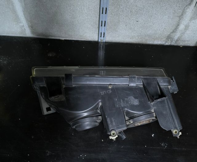 Fanale anteriore BMW E36