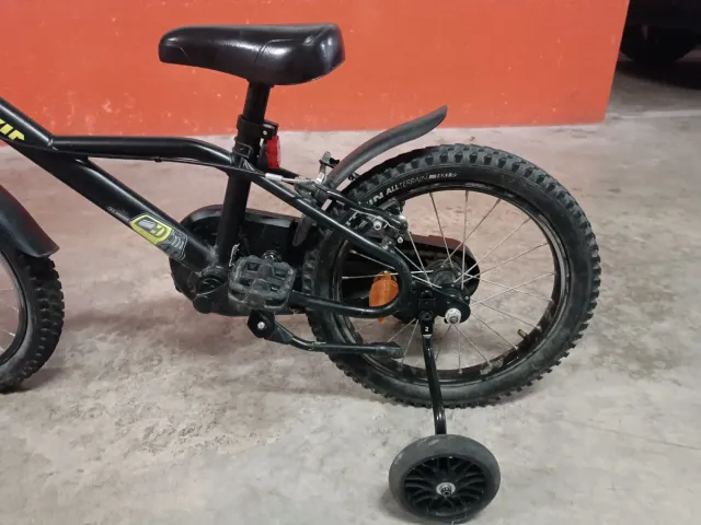Bicicleta 16 con ruedines